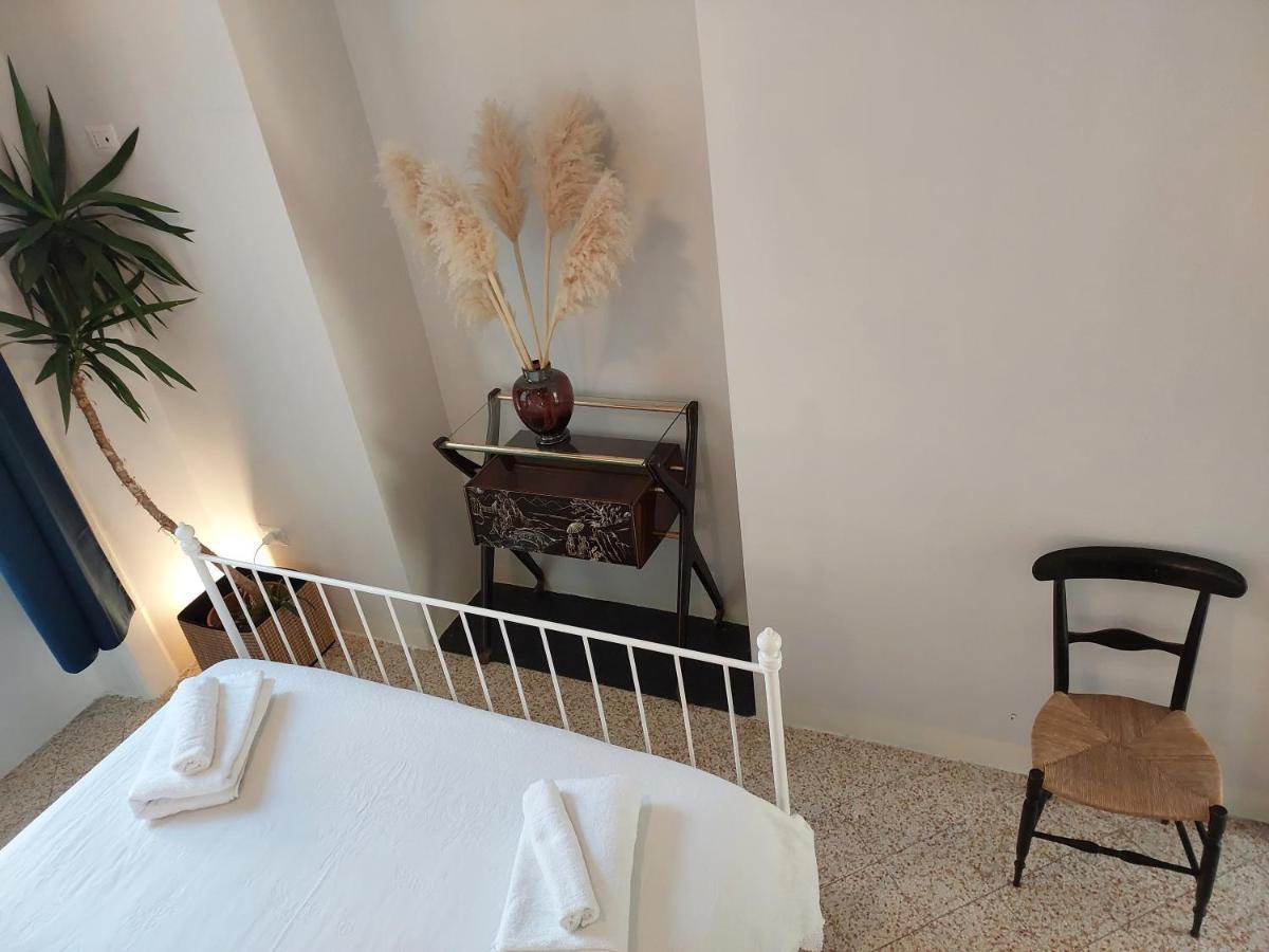 B&B Palazzo Carafa Di Montorio Napoli Bagian luar foto