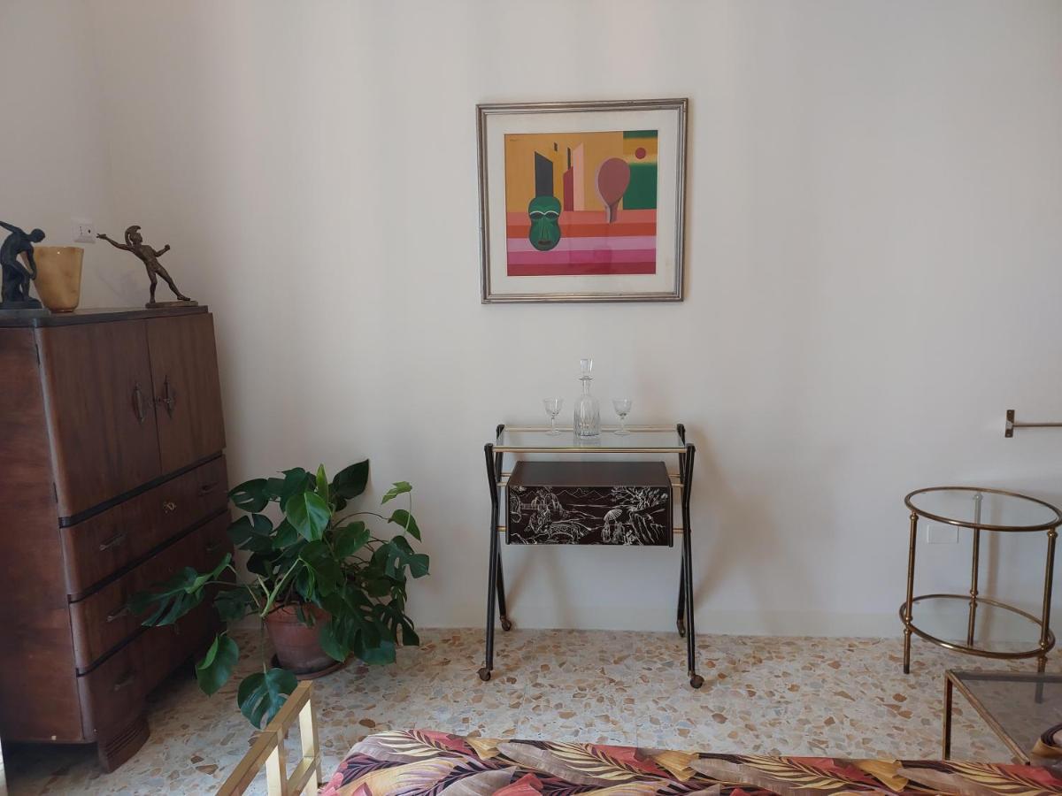 B&B Palazzo Carafa Di Montorio Napoli Bagian luar foto