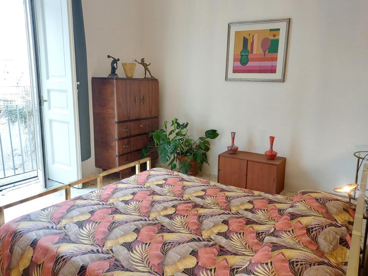 B&B Palazzo Carafa Di Montorio Napoli Bagian luar foto