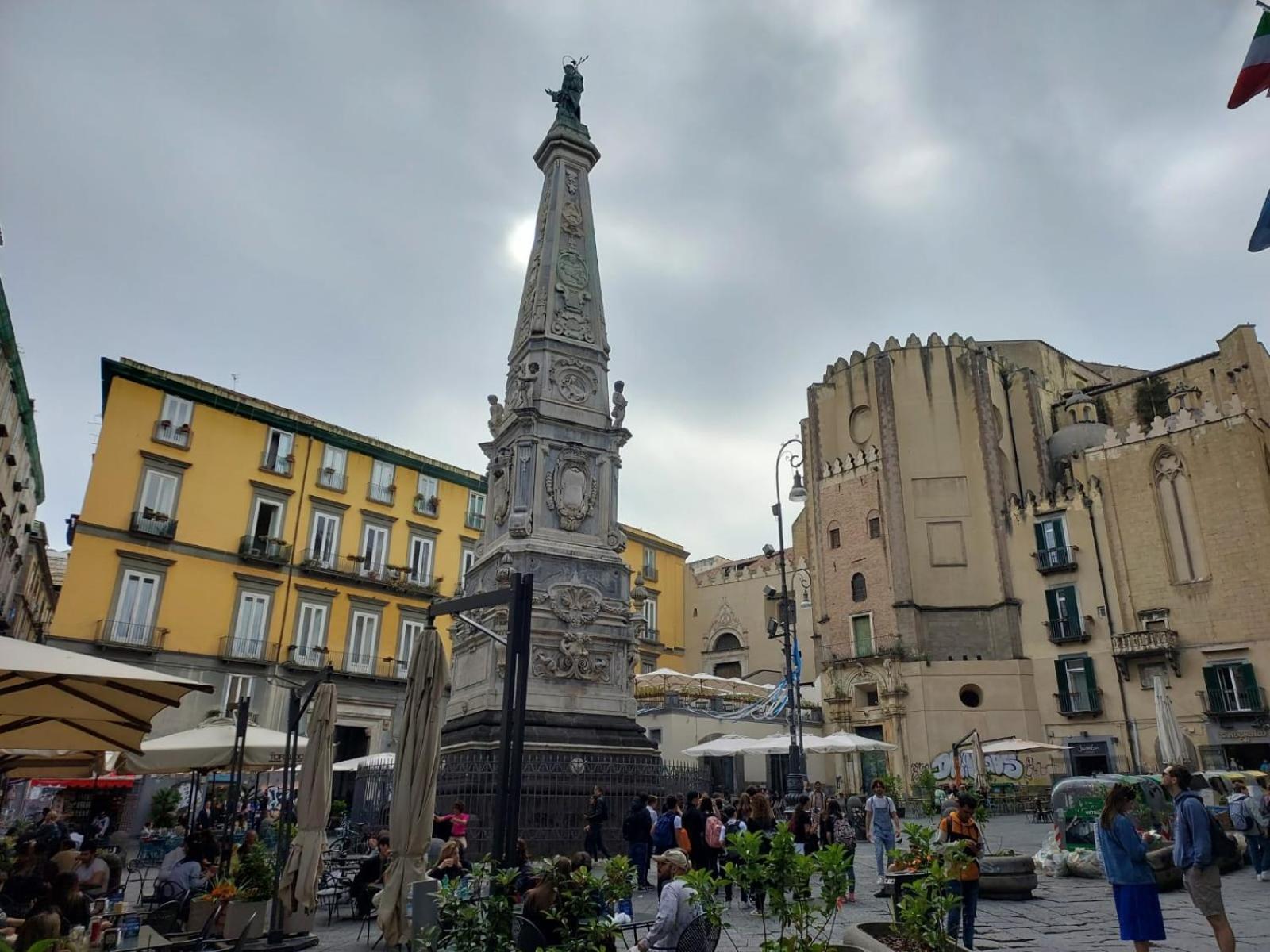 B&B Palazzo Carafa Di Montorio Napoli Bagian luar foto